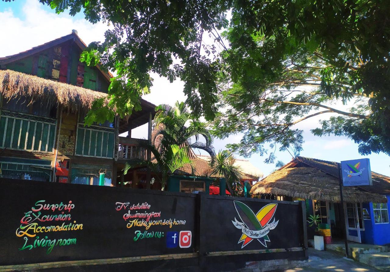 Bali Brothers Guesthouse Dalung  Eksteriør billede